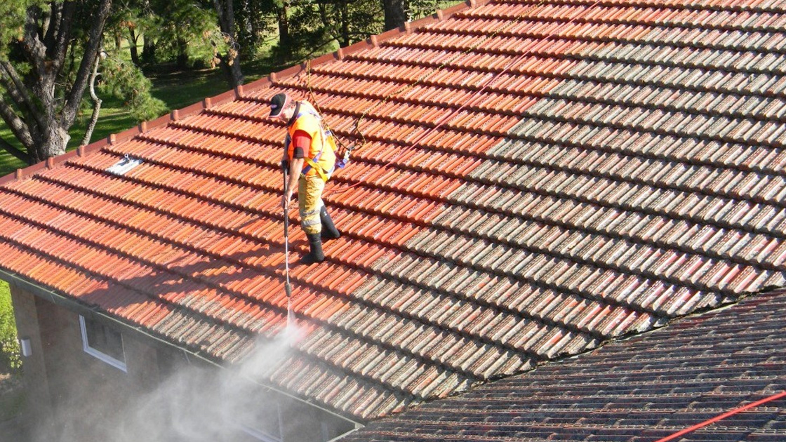 Look Up Roofing Roof Restoration Painting In Canberra South Coast